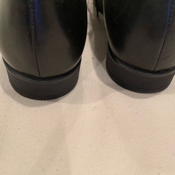 EUC, Italian leather, pointed toe, tie oxfords - Picture 11 of 13